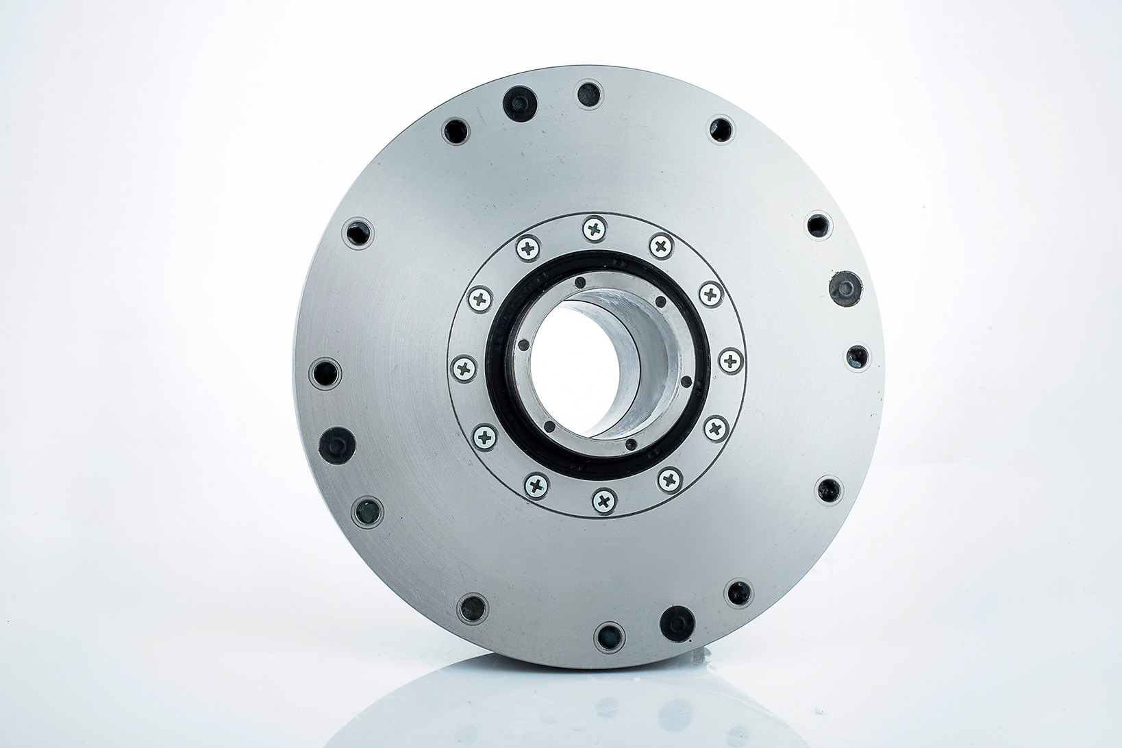 Type: LHSG-III: High output torque. Hollow-shaft.